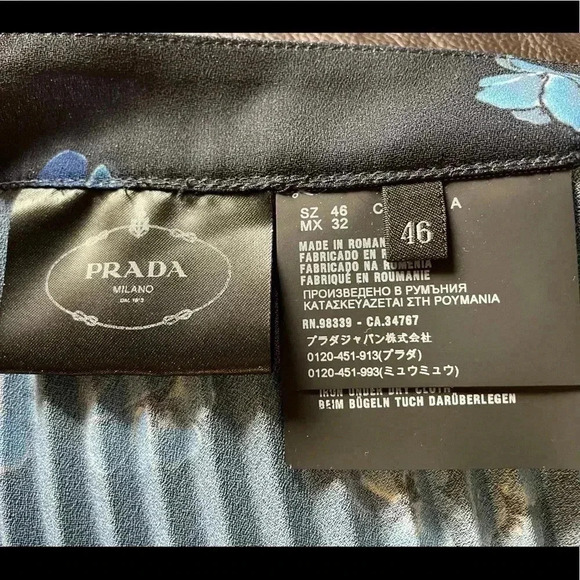 Prada pleated floral skirt sz 46 - Picture 5 of 7